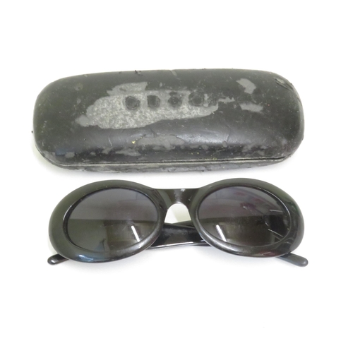 481 - 4 x Designer Sunglasses including Giorgio Armani / Versace / Chanel / Gucci - All with Cases