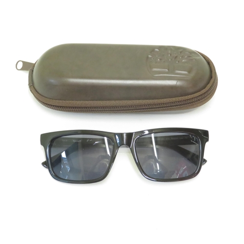 483 - 4 x Designer Sunglasses including Marc Jacobs / Ted Baker / DKNY / Timberland - All with Cases