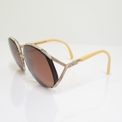 488 - 6 x Designer Sunglasses including Christian Dior / Dolce & Gabbana / Karen Millen / Calvin Klein / G... 