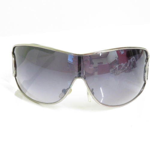 487 - 6 x Designer Sunglasses including Dolce & Gabbana / Calvin Klein / Jessica Simpson / Marc Jacobs / C... 