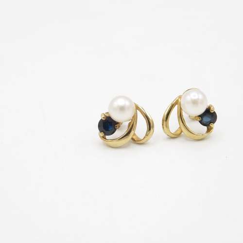 37 - 9ct gold cultured pearl & sapphire earrings with scroll backs (1.5g)