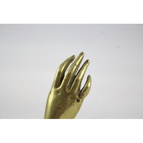 361 - Vintage Hand Ornament w/ Bracelet 140g