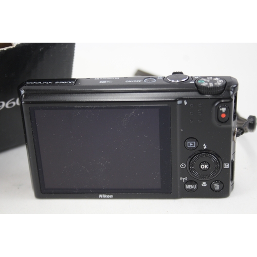 405 - Nikon Coolpix S9600 Digital Compact Camera Working w/ Nikkor 22x Wide Lens