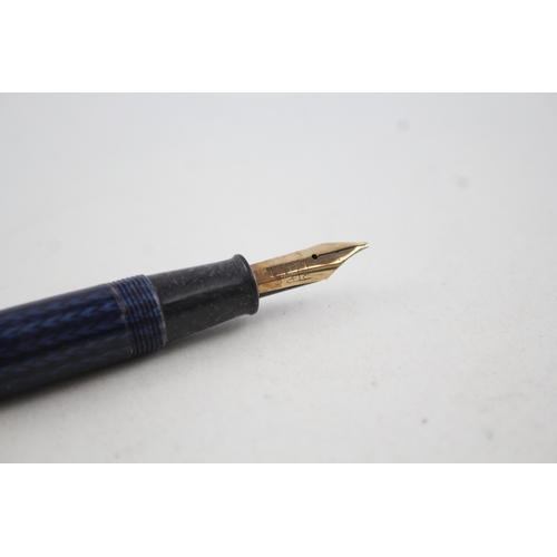 447 - Vintage CONSWAY STEWART 27 Navy Fountain Pen w/ 14ct Gold Nib WRITING