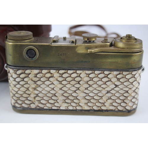 399 - Reproduction Leica Leitz Rangefinder Film Camera Russian Copy Gold & Lizard Skin