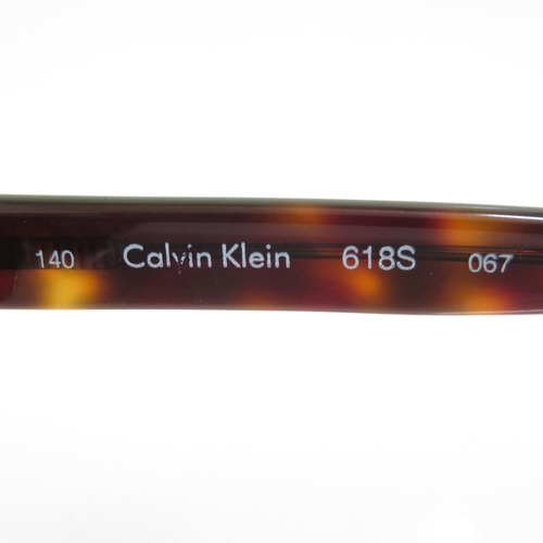 367 - 4 x Designer Sunglasses including Gucci / Banana Republic / Police / Calvin Klein  - All with Cases