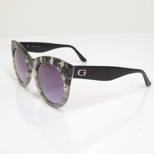 370 - 4 x Designer Sunglasses including Gant / Guess / Marc Jacobs / Gucci  - All with Cases