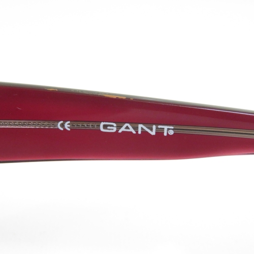 370 - 4 x Designer Sunglasses including Gant / Guess / Marc Jacobs / Gucci  - All with Cases