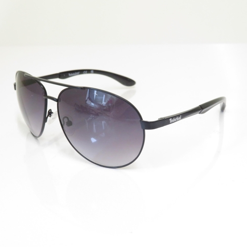 375 - 7 x Designer Sunglasses including  Gucci / French Connection / Timberland / Fossil / Dolce & Gabbana
