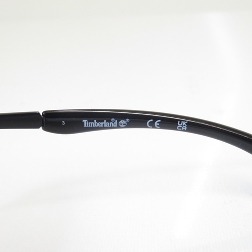 375 - 7 x Designer Sunglasses including  Gucci / French Connection / Timberland / Fossil / Dolce & Gabbana