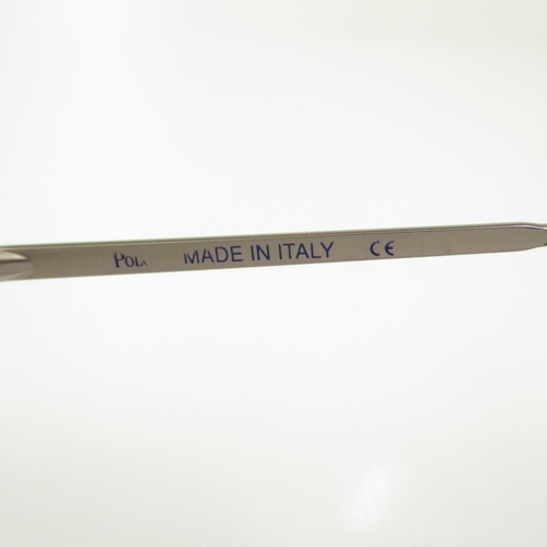 376 - 6 x Designer Sunglasses including  Oakley / Karrimor / Gucci / Polo / Ralph Lauren / Guess