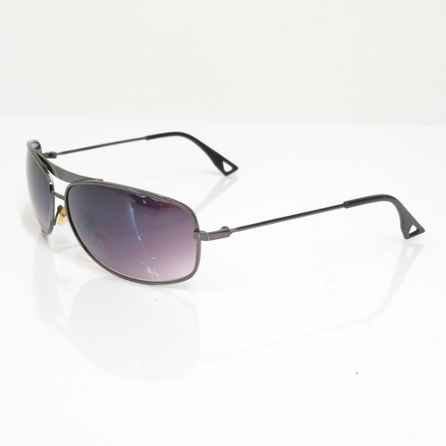 379 - 6 x Designer Sunglasses including Armani / Emporio Armani / Dolce & Gabbana / Hugo Boss / Lacoste / ... 
