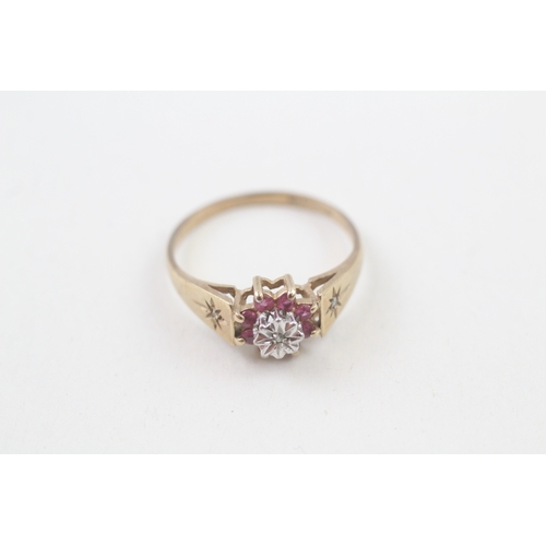 43 - 9ct gold diamond & ruby floral cluster ring (2g) Size  M 1/2