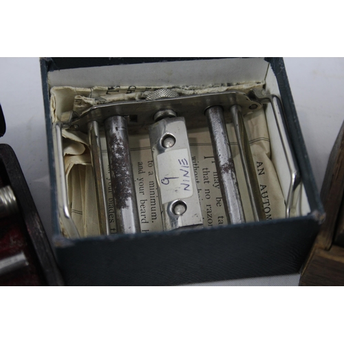 362 - Gents Grooming Job Lot Inc Gillette Aristocrat Razor Kampfe New York Etc x 5