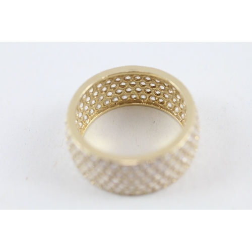 151 - 14ct gold pave set cubic zirconia band ring (5.6g) Size  R