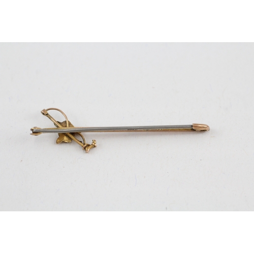 164 - 9ct gold antique fox head bar brooch (1.6g)