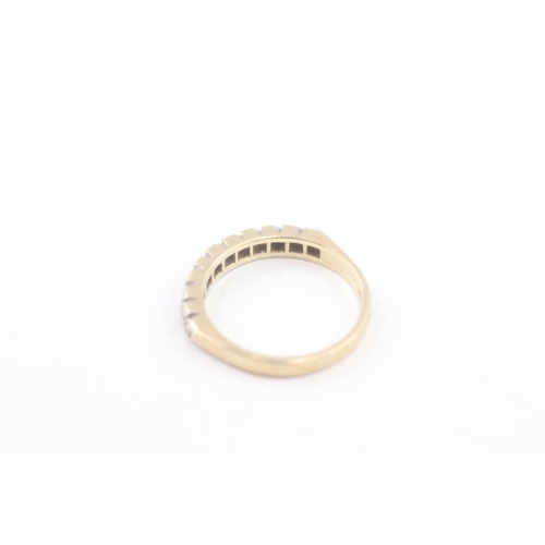 204 - 9ct gold vintage diamond half eternity dress ring (3.2g) Size  P