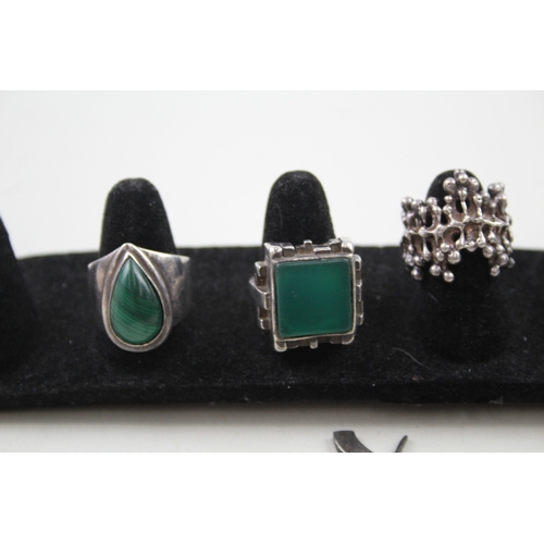 210 - A collection of modernist jewellery including Malachite