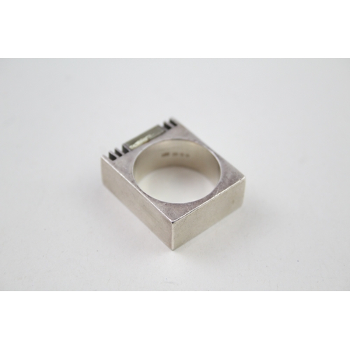 220 - Silver modernist mid-century ring by Joel Degen