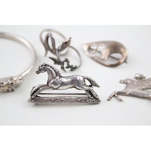 236 - A collection of silver animal jewellery