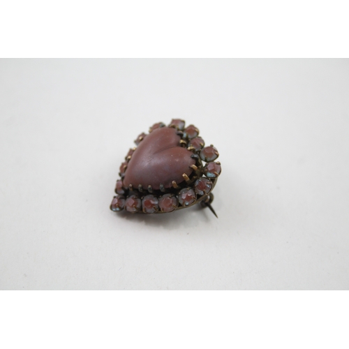 251 - Antique Sapphire glass heart brooch