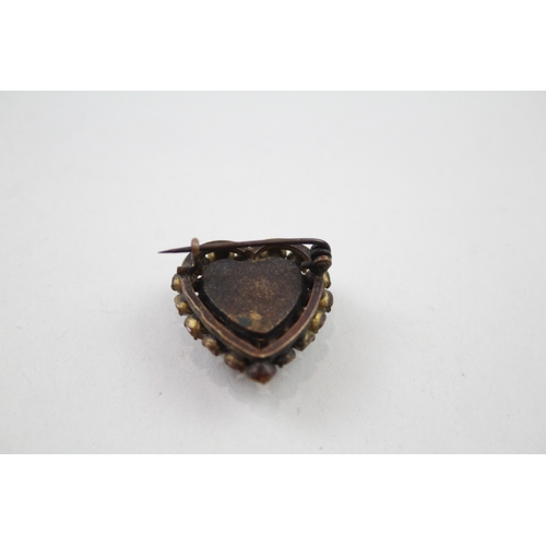 251 - Antique Sapphire glass heart brooch