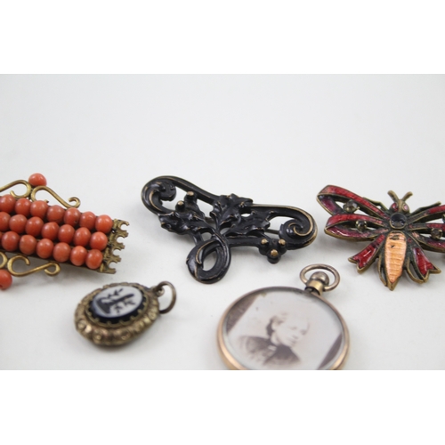 254 - A collection of antique jewellery including Coral