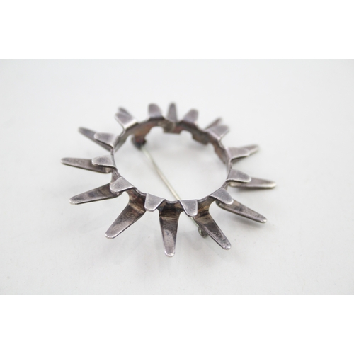 256 - Silver modernist brooch by Tone Vigeland Norway