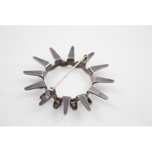 256 - Silver modernist brooch by Tone Vigeland Norway