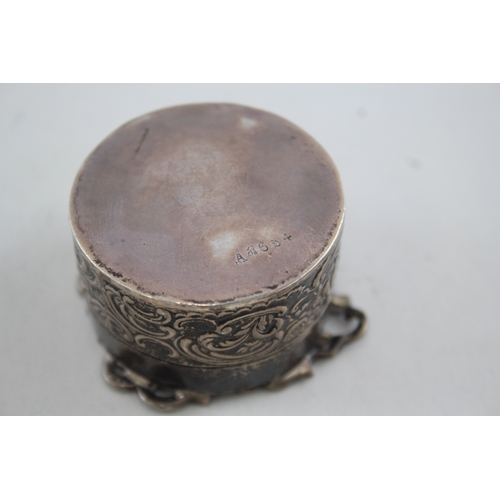 332 - Edwardian 1909 London Sterling Silver Ornare Floral Detailed Pill Box (35g)