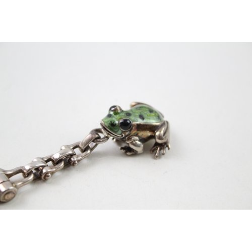 354 - TIFFANY & CO. 2002 .925 Sterling Silver Novelty Frog Enamelled Keyring (37g)