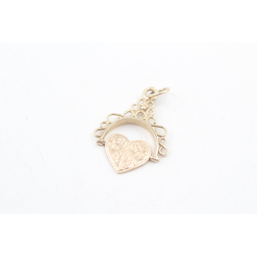 57 - 9ct gold heart swivel fob pendant (0.9g)