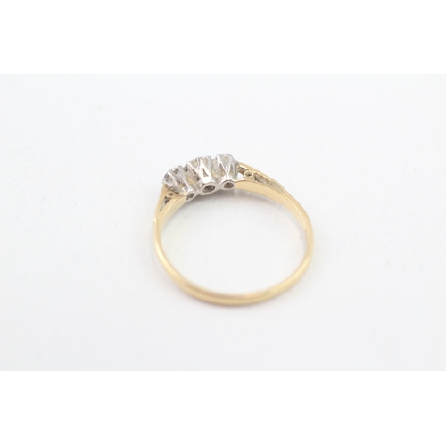 65 - 18ct gold mixed cut diamond three stone ring (2.5g) Size  Q