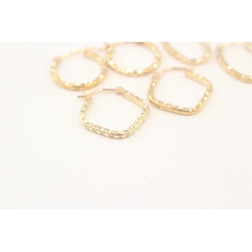 96 - 3x 9ct gold patterned hoop earrings (2.1g)