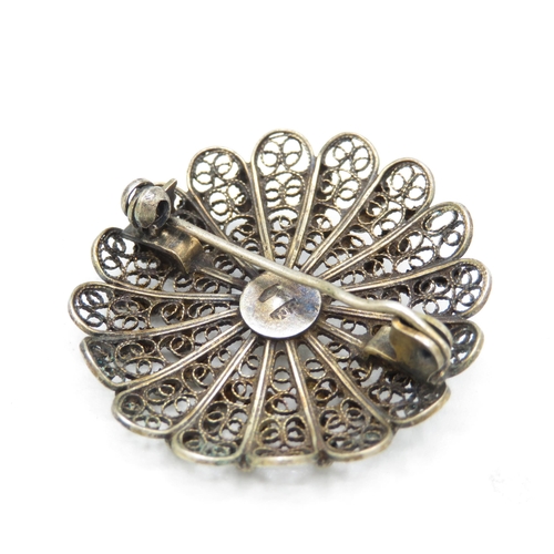 288 - Collection of filigree flower brooches (102g)