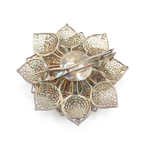 288 - Collection of filigree flower brooches (102g)