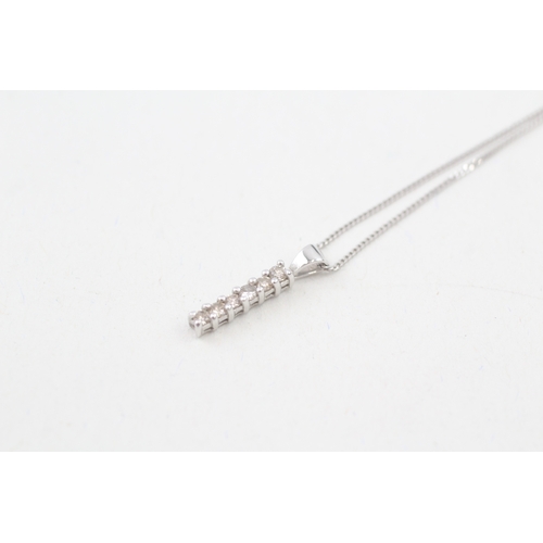 13 - 9ct white gold diamond six stone bar pendant necklace (1.3g)