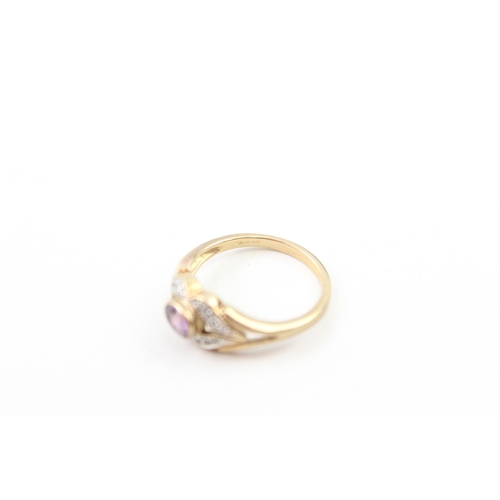 18 - 9ct gold amethyst and white gemstone dress ring (2.9g) Size  N 1/2