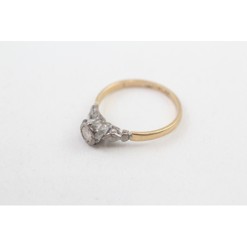 196 - 18ct gold and platinum vintage diamond solitaire dress ring (2.1g) Size  O