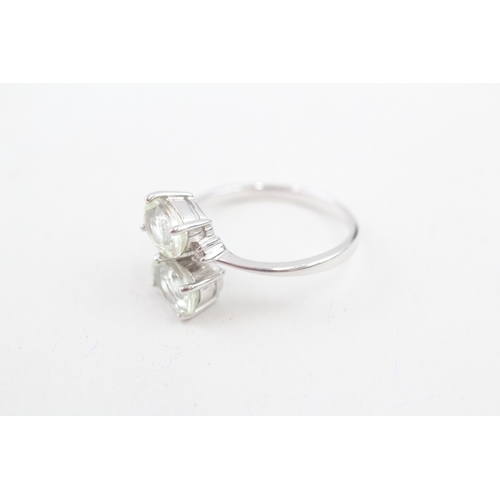 199 - 9ct white gold diamond & spodumene toi et moi ring (2.6g) Size  O