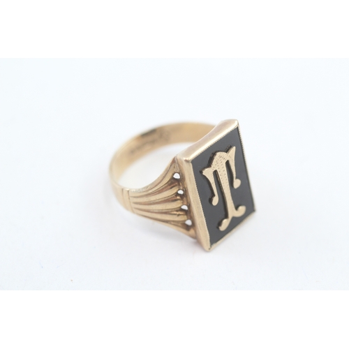 213 - 9ct gold antique onyx monogram signet ring (4.7g) Size  S