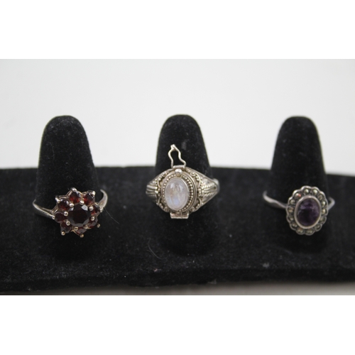 288 - A collection of silver gemstone rings including Moonstone