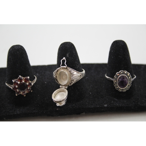 288 - A collection of silver gemstone rings including Moonstone