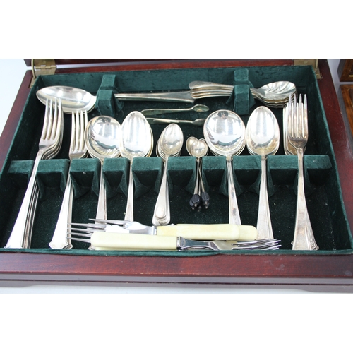 353 - Vintage Cutlery Sets Elkington Parkin Stainless & Fish Set Wooden Canteen x 2