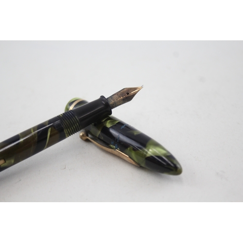 441 - Vintage Sheaffer Balance Green Cased Fountain Pen w/ 14ct Gold Nib WRITING