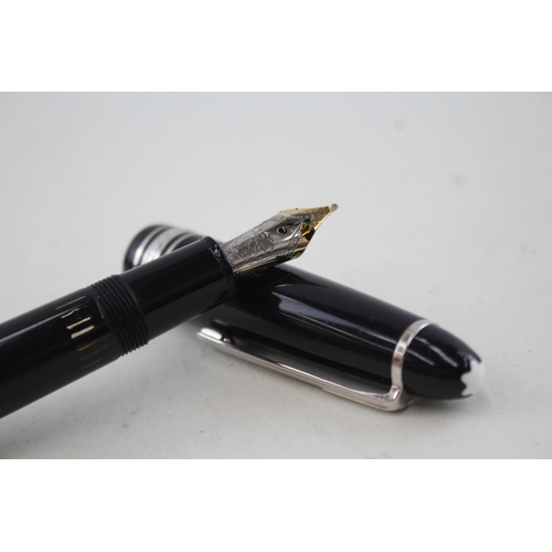 444 - Montblanc Meisterstuck Black Fountain Pen w/ 14ct White Gold Nib WRITING