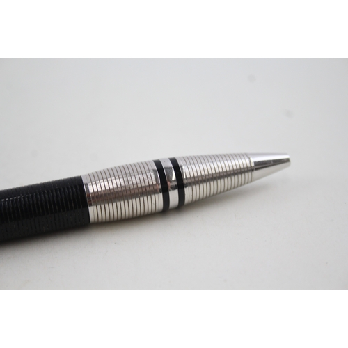 448 - Montblanc Starwalker Black Cased Ballpoint Pen / Biro WRITING - KU1144062