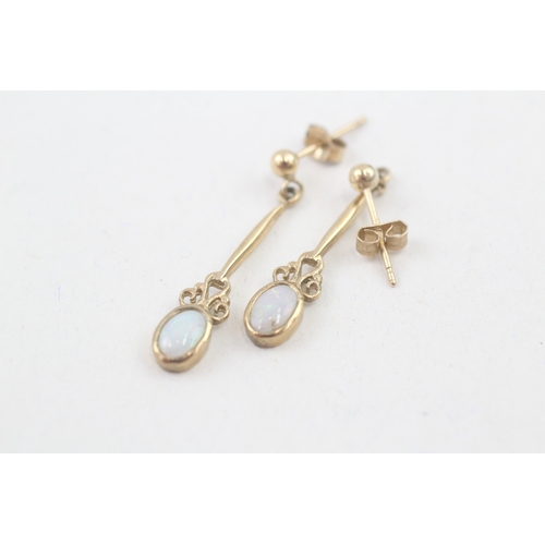 47 - 9ct gold vintage opal drop earrings (1.5g)