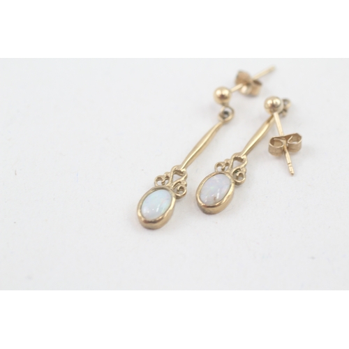 47 - 9ct gold vintage opal drop earrings (1.5g)