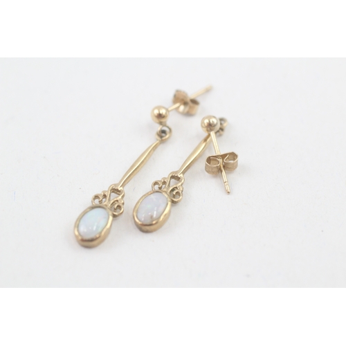 47 - 9ct gold vintage opal drop earrings (1.5g)